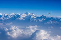 See the panoramic vistas of Mount Everest from an aircraft See the panoramic vistas of Mount Everest from an aircraft